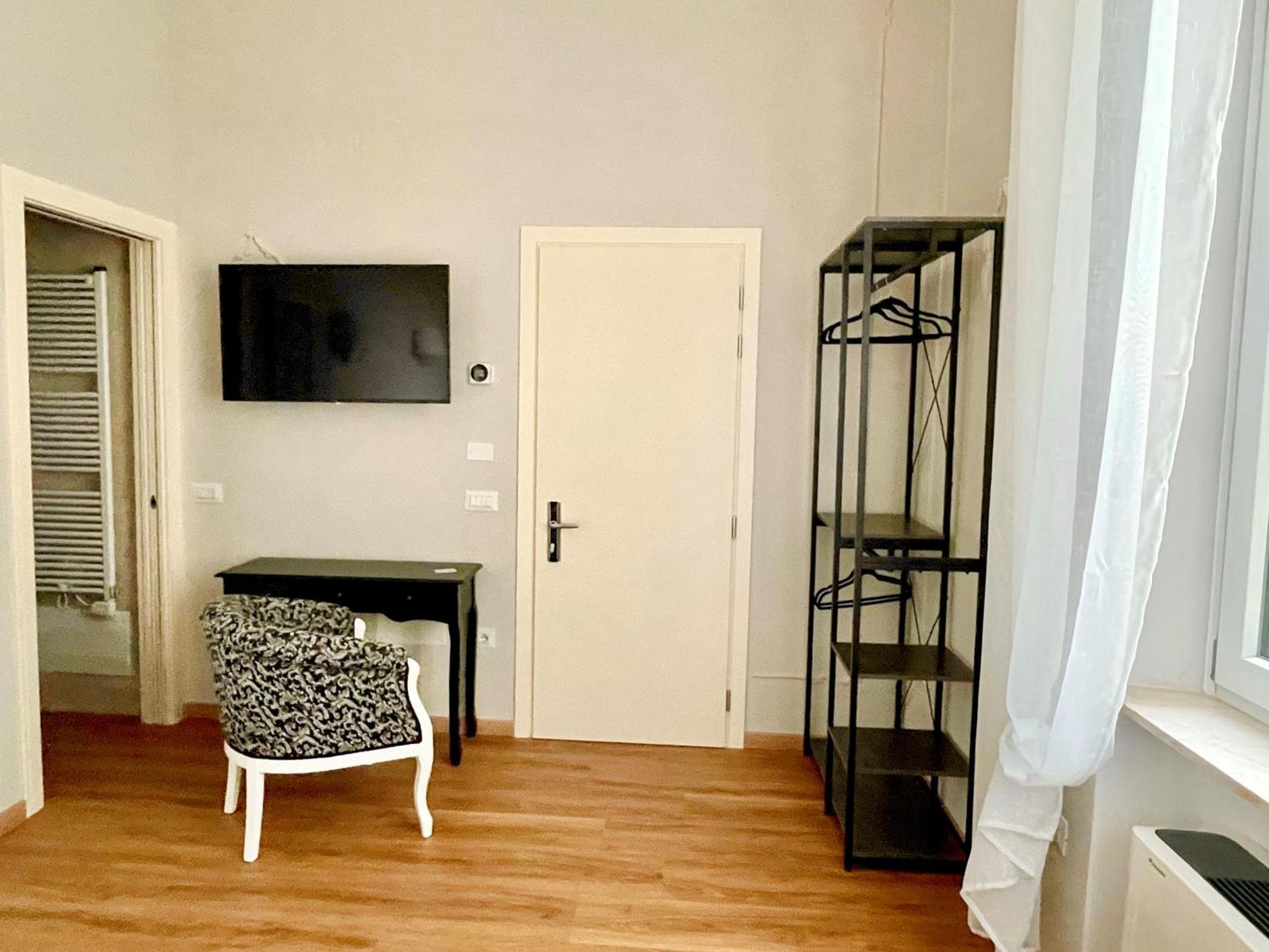 Domus 44 Rooms Verona Exterior foto
